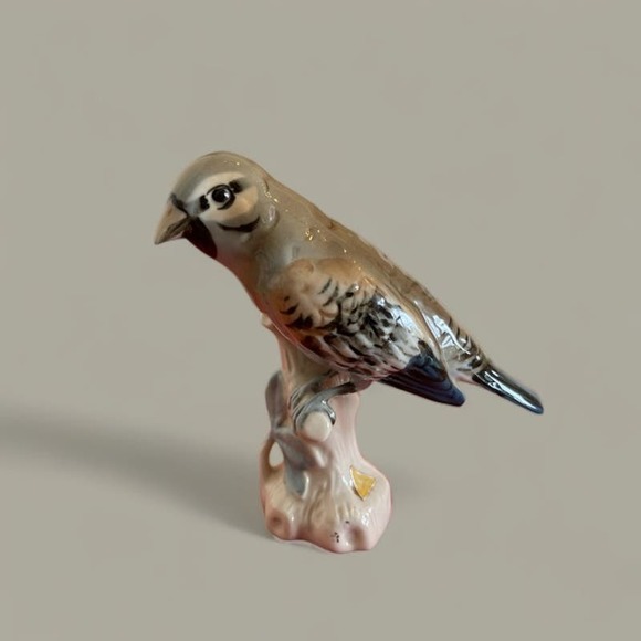 Royal Dux Bohemian Porcelain Bird Figurine  6.5L 6H - Picture 1 of 6